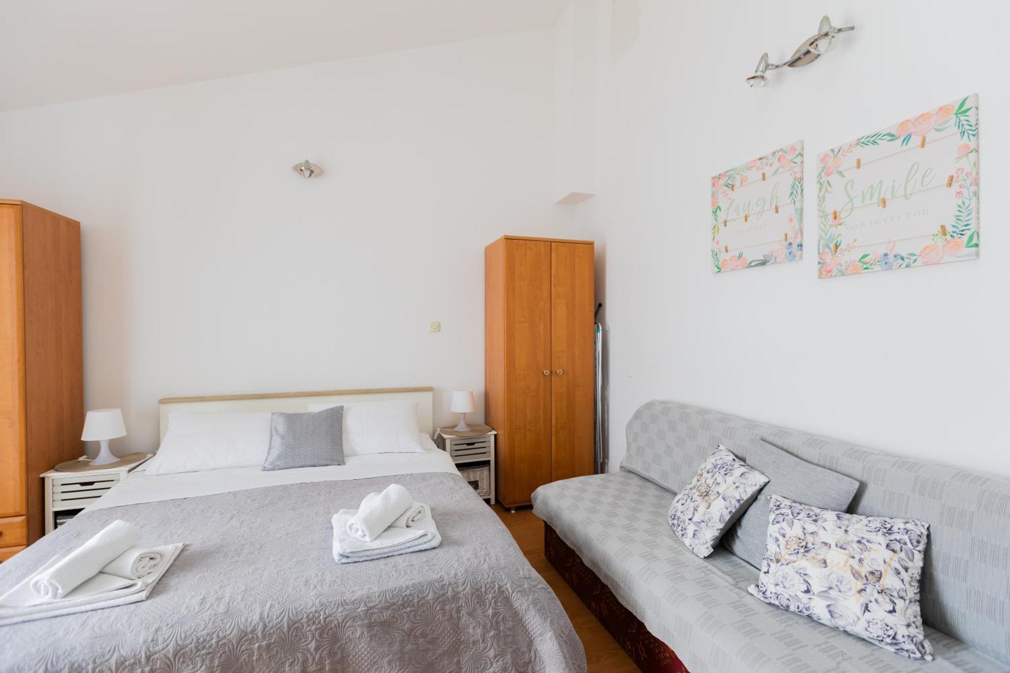 Apartments Rudi Lokva Rogoznica Eksteriør billede