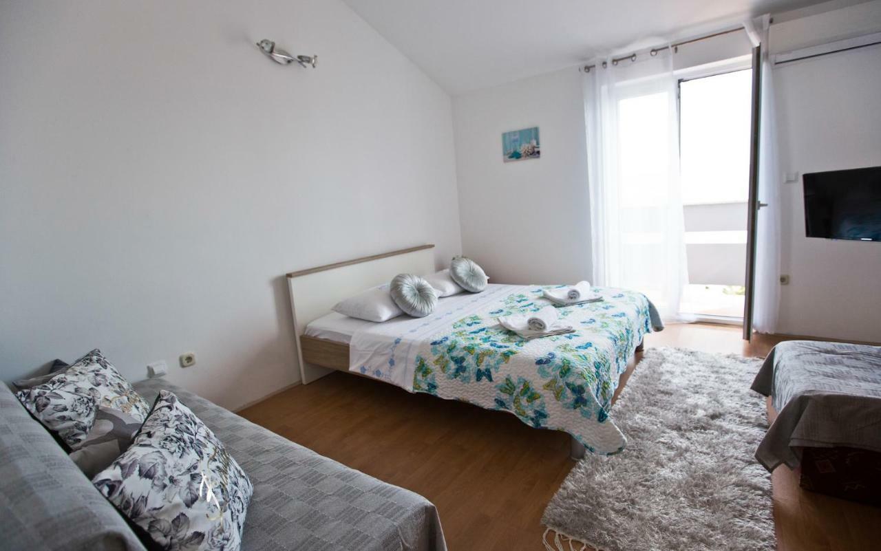 Apartments Rudi Lokva Rogoznica Eksteriør billede